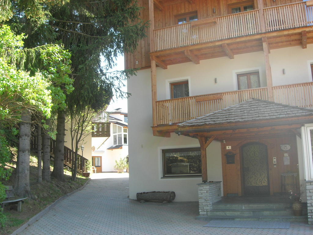 וילאבאסה Appartments Helvetia מראה חיצוני תמונה