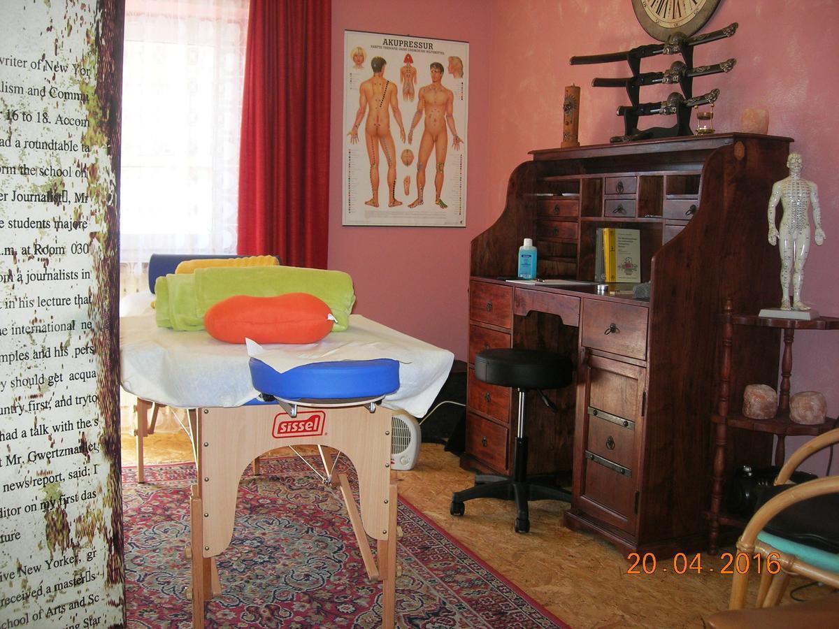 וילאבאסה Appartments Helvetia מראה חיצוני תמונה